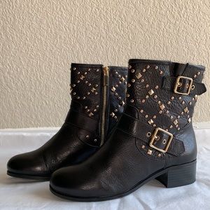 INC Int Concept Booties